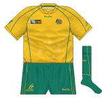 AUSTRALIA: Another change of maker, this time to Kooga. The white collar had become a tradition but this was removed, otherwise though the green trim was well-spaced. The Southern Cross was rendered in a shade of gold rather than green, though.